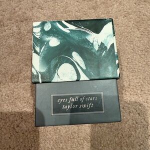 TAYLOR SWIFT Evermore Candle